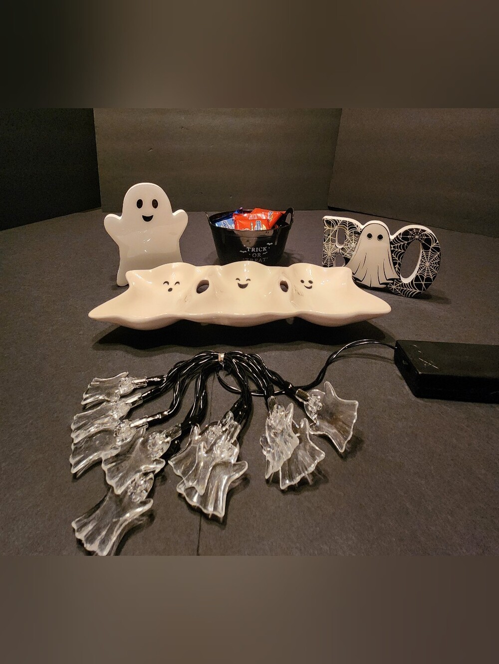 All New Halloween Fun Ghost Display With Lights, 5 Pieces, Ceramic Dish